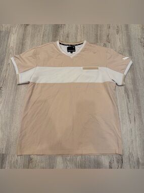 NWOT Stone Falcon Beige White Performance Athletic Tee Size Large